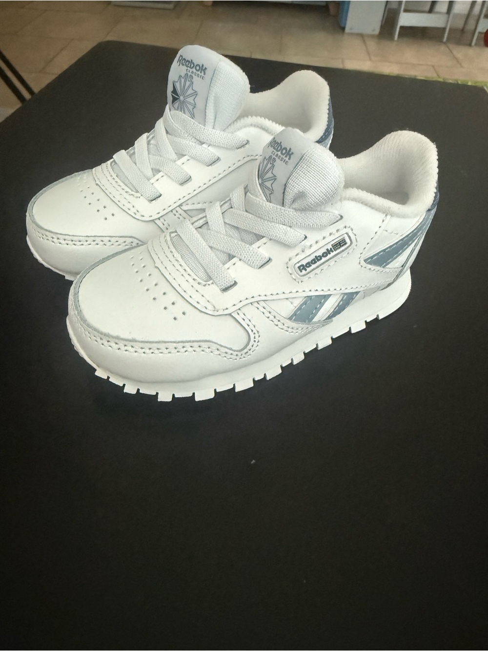 Reebok Classic Toddler Sneakers White Gray Size 7 Athletic Shoes